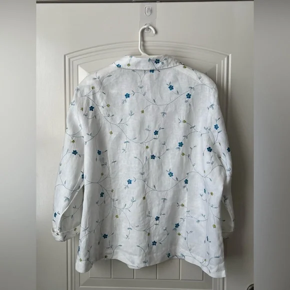 Sarah Spencer 100% Linen Embroidered Floral Button Front Shirt 2X White Blue - Picture 5 of 10